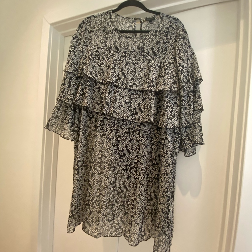 Who what wear tiered ruffle dress